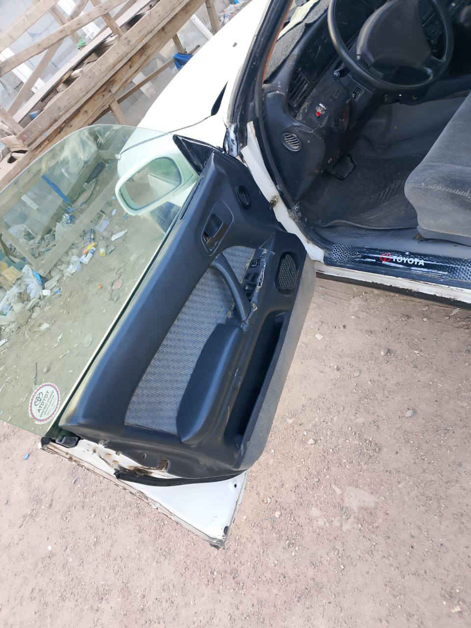بطة موديل 94 منفصل رقم بغداد الماني سنوية لغاية 2029 مكينة وكير ثنين ونص جدد السيارة مبدل بيه بيبان ثنين وجاملغ على صفحة السايق  السعر 42 وبيه مجال مكان السيارة الكوت اني مكلف بالنشر للاستفسار الاتصال على الرقم ***********
