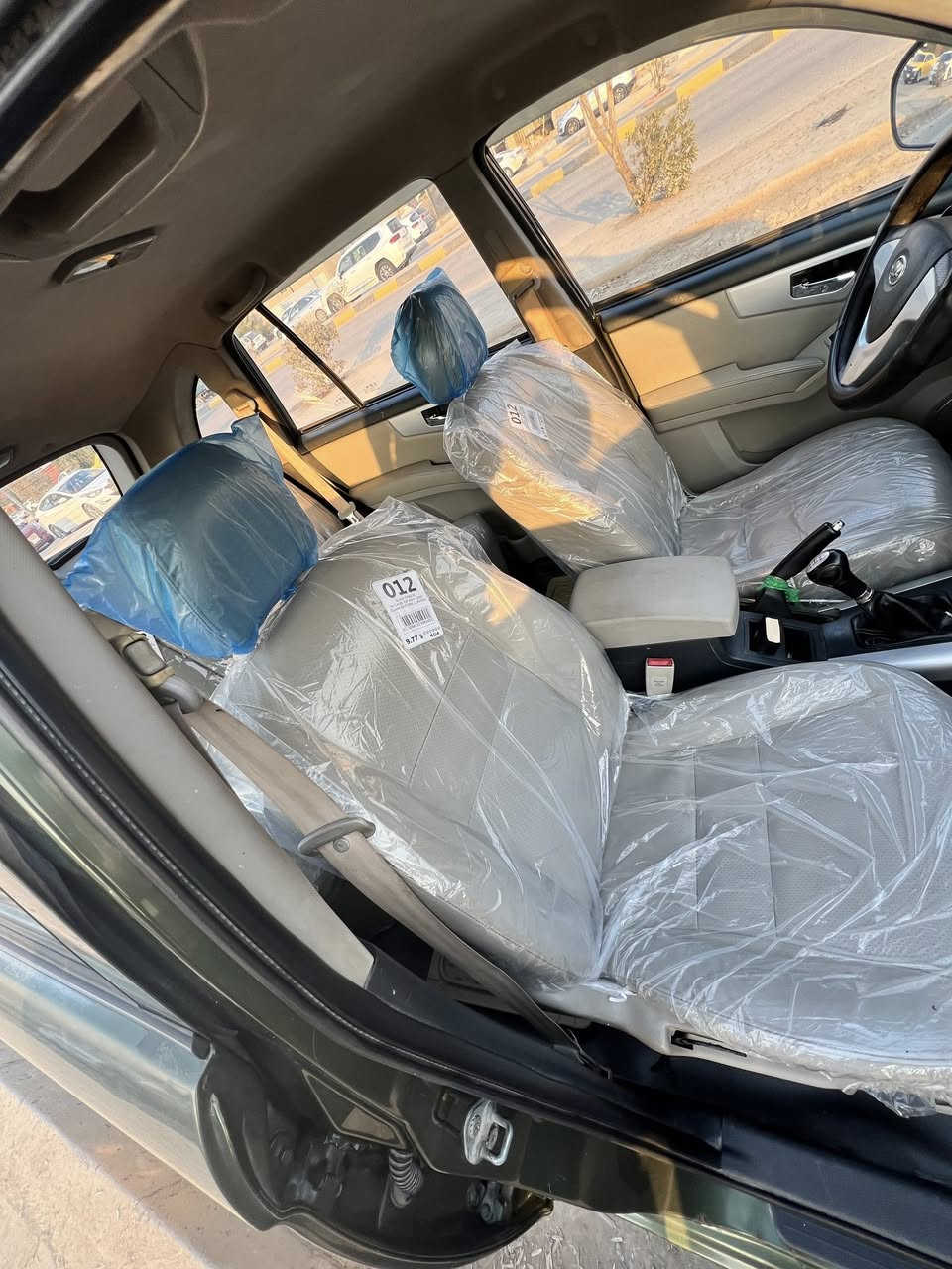 السلام عليكم
للبيع موديل2016 كفاله عامه على وضع الشركه 
فقط جراد 
كير مكينه تبريد تدفئة 
سنويه2030 
رقم مثنى انكليزي 
شاشة + كامرة خلفية
السعر 63 وبيها مجال 
مكانها الديوانيه 
***********
