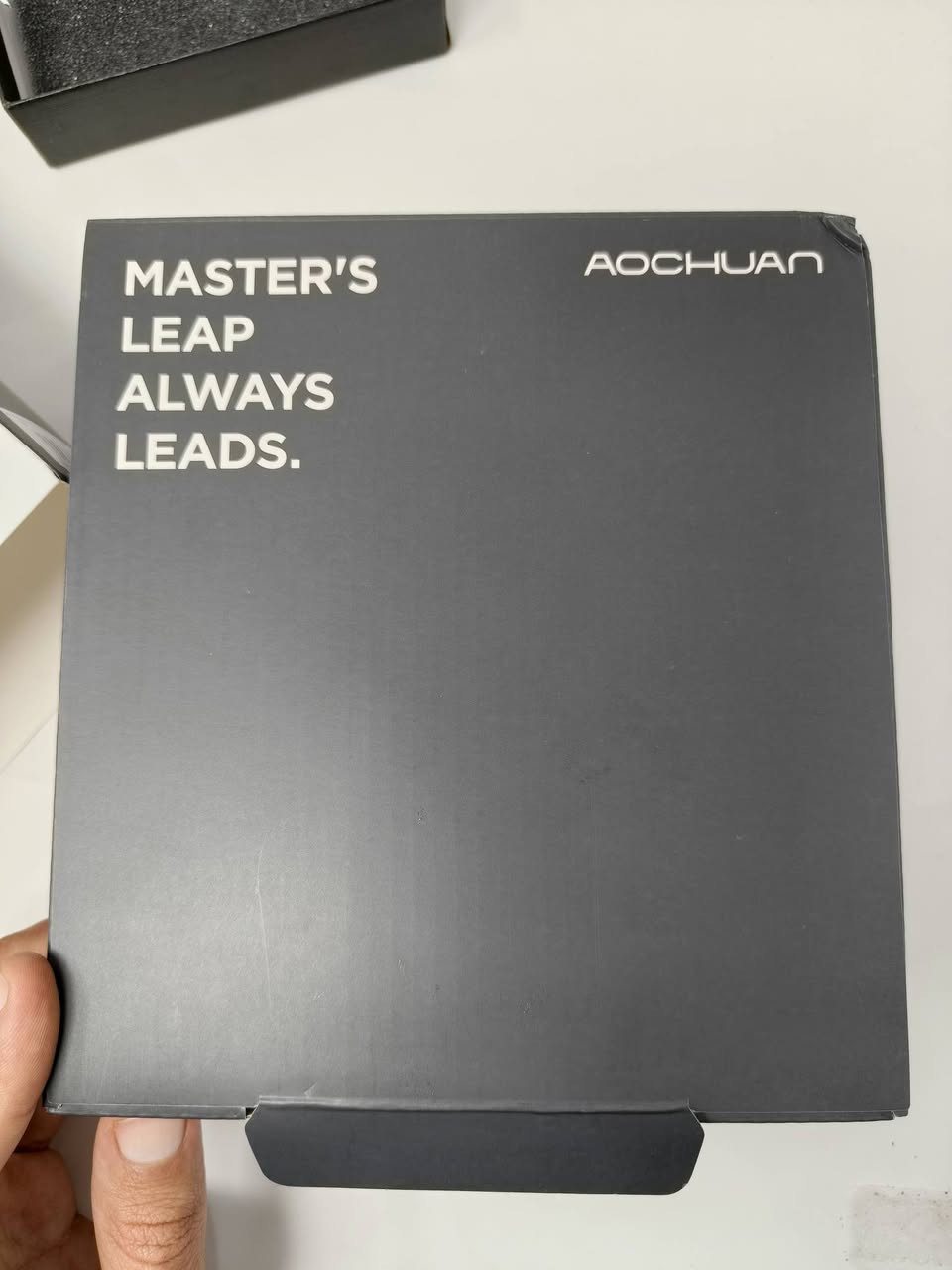 اوزمو السعر 50الف توصيل كافه المحافضات 5الف واتساب ***********
