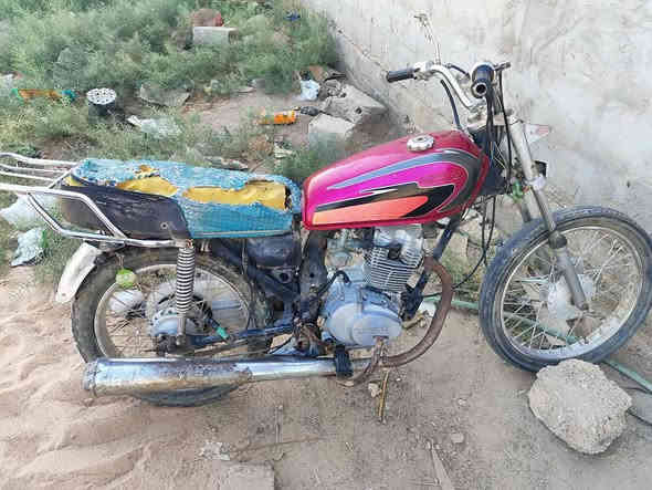 السلام عليكم شباب دراجه أربع كير كلك للبيع السعر 250 وبيها مجال المكان كربلاء قرب سيطرة الابراهيميه الشراي يتصل على الرقم *********** لان مكلف بنشر
