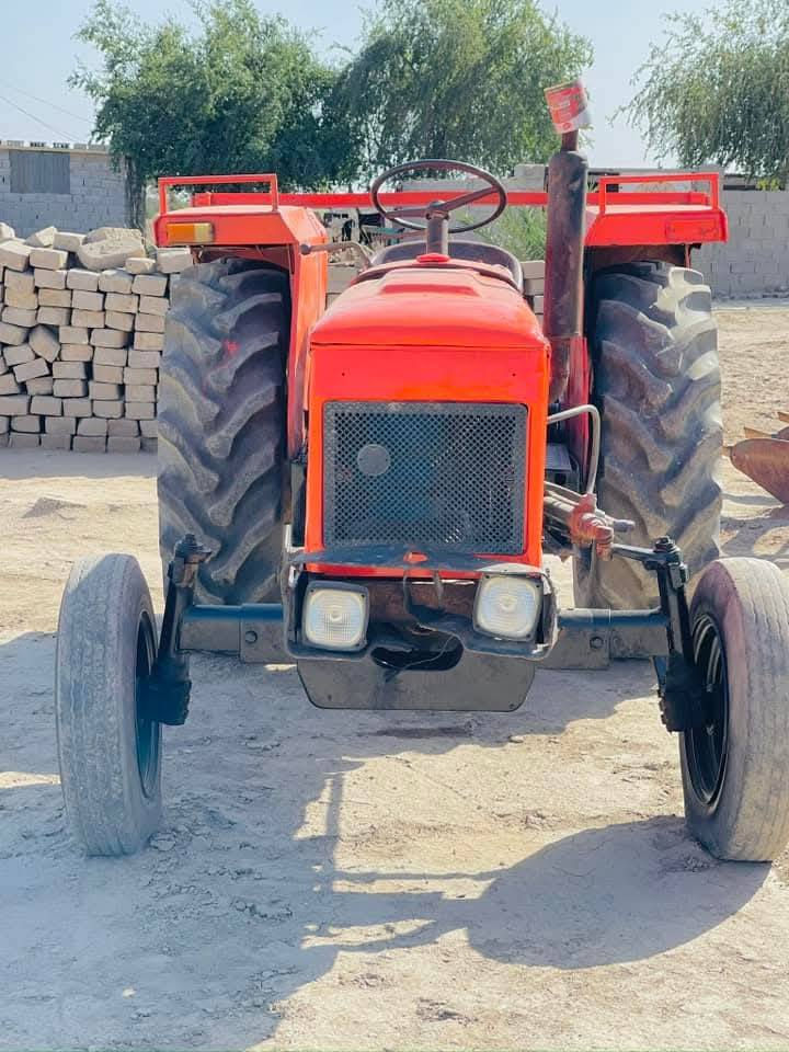 السلام عليكم مكينه للبيع مكفوله من كل النواحي شراي خابر وبيك خير ودلل***********
