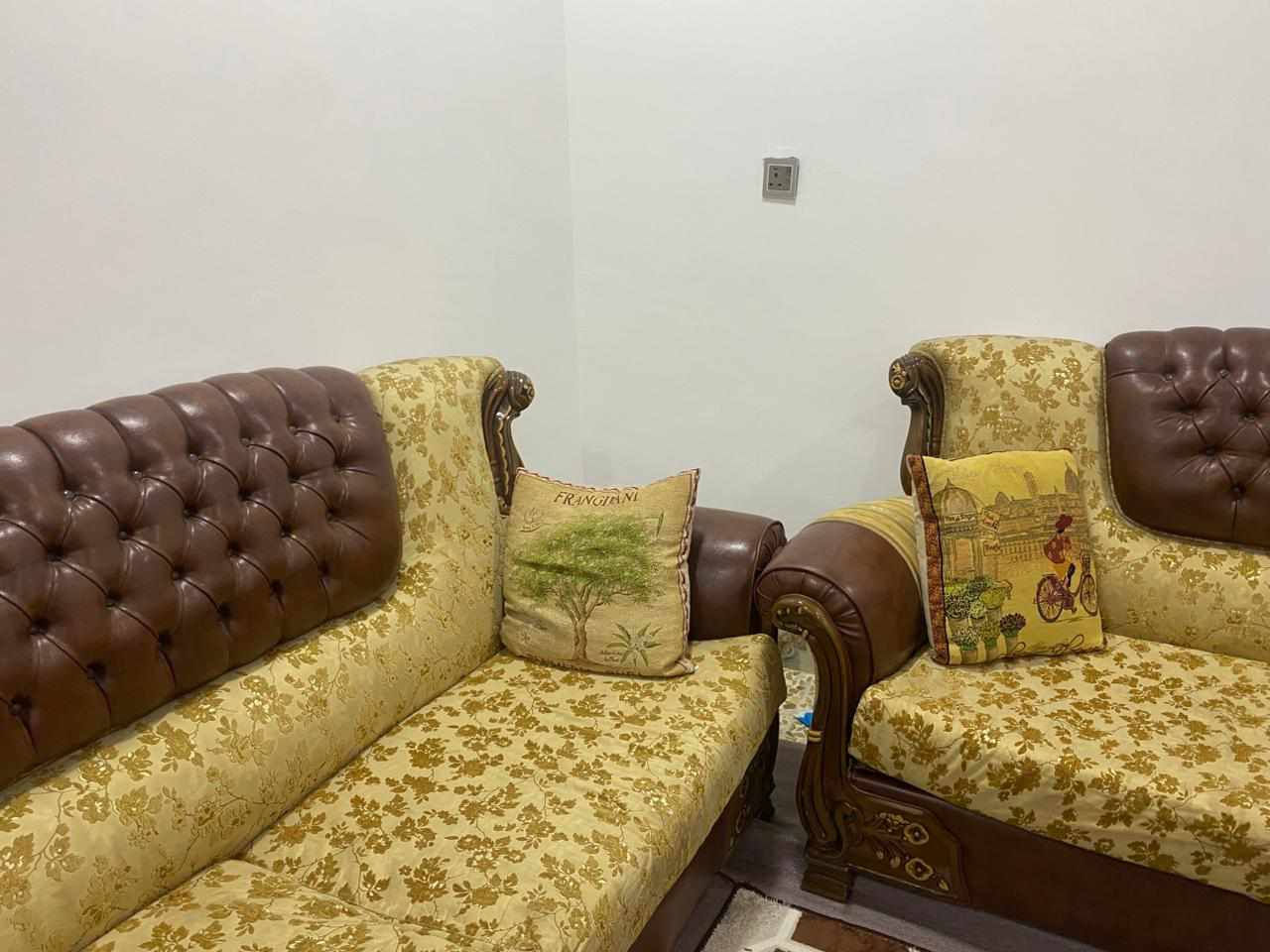 للبيع


**إذا كنت صاحب هذا الإعلان وتريد حذفه لأي سبب، رجاءا أرسل رسالة إلى الدعم الفني**