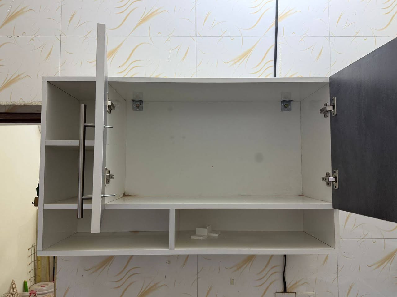 اغراض بيت للبيع
مجمدة 13قدم جديدة واستعمال جدا قليل 375

كاونتر 5قطع خشب mdf 350 

ميز بلازما ب60

طباخ استعمال قليل 250
 المكان الرمادي التأميم


**إذا كنت صاحب هذا الإعلان وتريد حذفه لأي سبب، رجاءا أرسل رسالة إلى الدعم الفني**