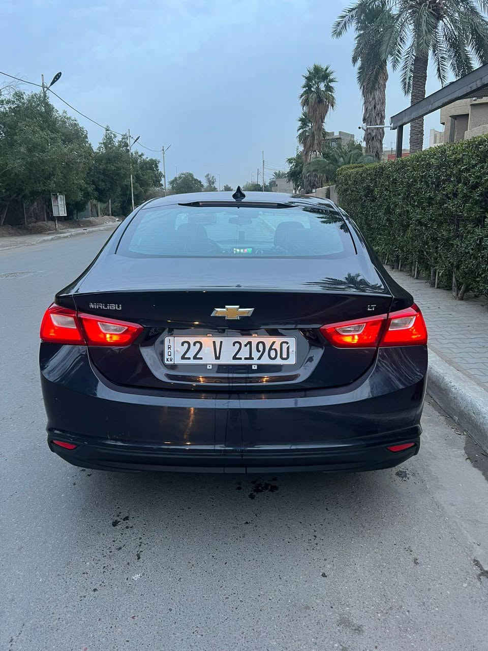 ماليبو 2023 LT  لون حبري
ترقيم جديد ( اربيل )) بچم كبس صندوق كبس
الضرر// فقط باب خلفي مبدل نفس اللون  وتصليح بالجاملغ الخلفي (( ارباك برده فقط )) راجع سستم
صور الضرر مرفقه 
المواصفات  LT
🔴بصمه ابواب جنطه /تشغيل عن بعد 
🔴 نقاط عمياء / رادارات امامي خلفي 
🛑محرك 1500 توربو  / قياده ذاتيه
🔴سايد بريك بصمه / مانع انزلاق
🛑لدات اماميه نهاري / حساسات خلفية
🛑 اوتو بريك /توقف ذاتي عند الاقتراب 
🛑كشنات تدفئه + كهرباء 
🛑تبريد مناخين منفصل SYNC
🛑تبريد قطعتين امامي خلفي 
🛑شاشه كبيره تدعم كاربلي/خرائط Gps
🛑كامره خلفيه / كروز مثبت سرعه
🛑شاشة ضبط واعطال بل دشبول
🛑منافذ USP/ 12V /Tip
🛑حساس اطارات / 4 دسك/ Abs
📍:— بغداد / بغداد الجديدة 
📞:— *********** بغداد, العراق
