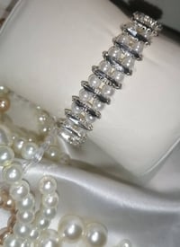 اعمال يدوية • خرز زجاج • توصيل الموصل