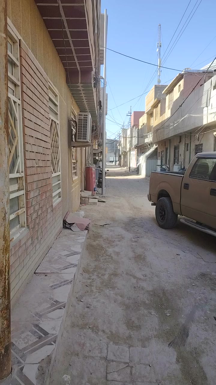 سلام عليكم رمضان كريم هواي طلبو التصوير دار للايجار ١٠٠م كربلاء نهر الهنيديه قرب مسبح مون لاند ***********  /   ***********
