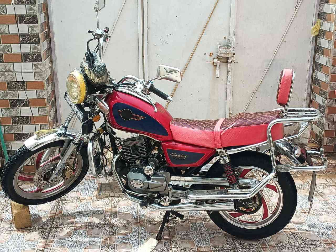 سلام عليكم تايموته موديل 22 وراق ستنصاخ 👉🏿تابعه الشاصي 
مكفوله محرك مامفتوح شرط شاير شغاله عداد شغال سرعه 
لايتات ناصي وعالي دراجه حلوا ونضيفه كلش 
سعر 750قفل دوم مكاني قضاء نصر ***********
