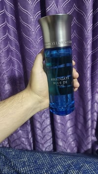 ARROGATE BLUE DE • مستخدم قليل • خشبي دخاني