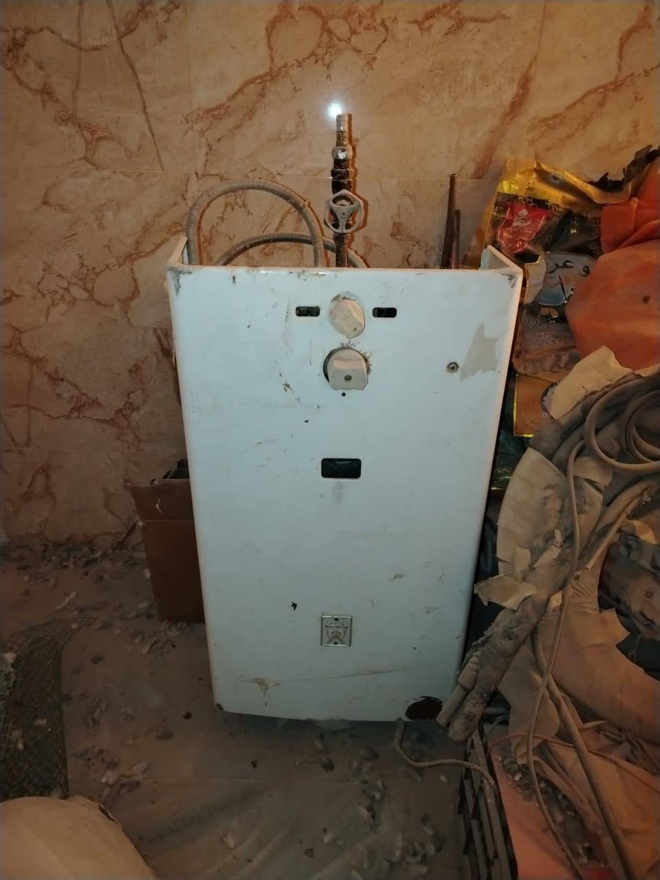 كربلاء حي الميلاد ***********
