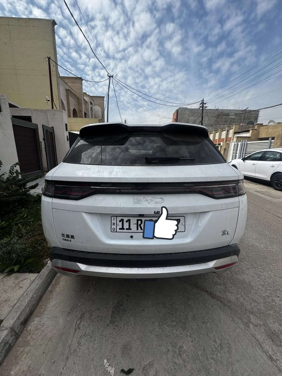 السلام عليكم للبيع BYD
سونك L  زيرووو ✨
بنوراما ✨
كشن السايق كهرباء ✨
جنطه كهرباء ✨
مري شفط ✨
شعار BYD (LED) ✨
داشكام ✨
5كامرات ✨
حساسات امامي +خلفي +جوانب ✨
تشغيل عن بعد ✨
تبريد قطعتين ✨
شاحن سريع +بطيء✨
مرقم بغداد كامل ✨
موقع السياره بغداد الطالبيه ✨

‭✨٠٧٧٤ ٠٧٤ ٥٨٧٤‬
اي استفسار اتصل على الرقم ✨
