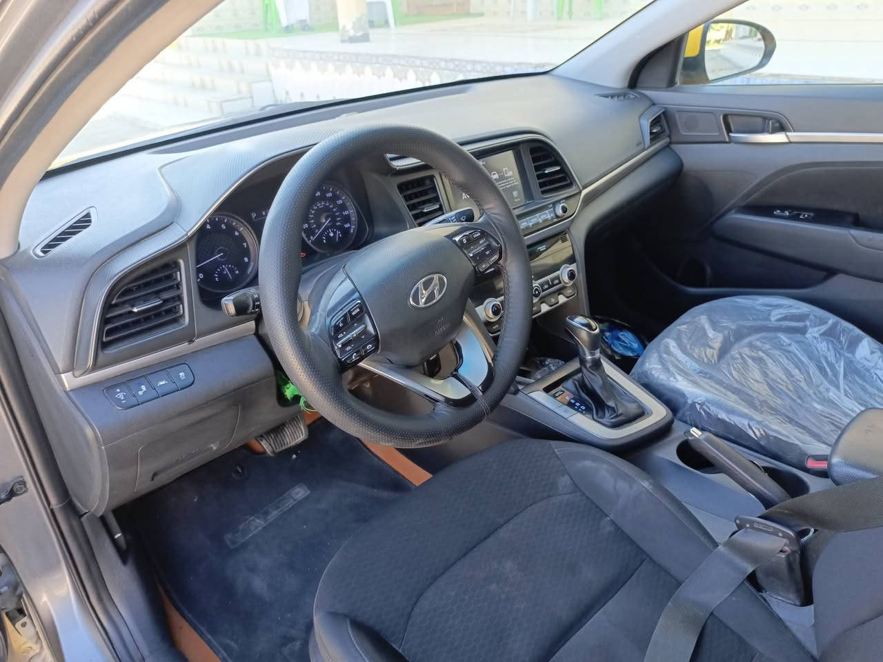 النتره 20 للبيع امريكي ظربه بنيد مبدل فقط ومقدمة القماره موصفات شاشه تحكم كامره دواره اشاير بلمري مانع انزلاغ هواي موصفات مكينه دوش الفين سياره جاهزه وما متعوبه رقم ذي قار دولي بسمي مصفره من كلشي  السعر 125 وبيه مجال قليل عنوان ناصريه سوق الشيوخ رقم الهاتف بي واتساب ***********
