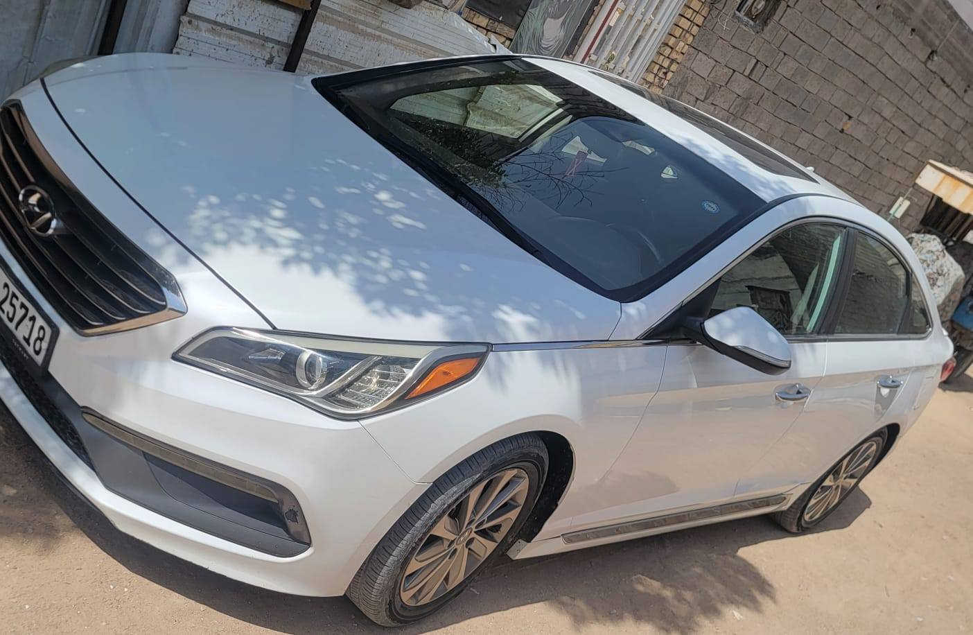 السلام عليكم سوناته موديل ١٧فول مواصفات وارد امريكي سونار مرفق مع صور  تريد وكاله تريد مداور مكان نجف سعر ١٢٠ *********** مكلف بل نشر
