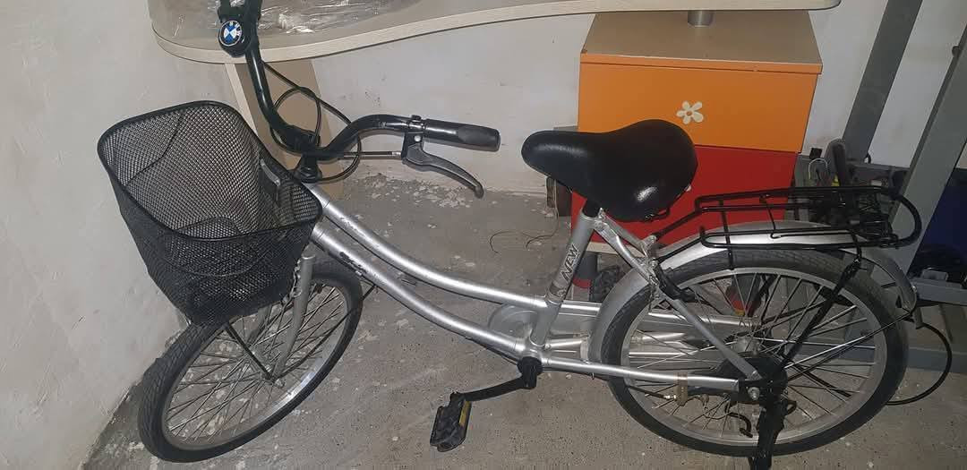 سڵاو هاوڕێیان ئەم ئەشیایانە هەیە بۆ فرۆشتن ناونیشان سلێمانی تویمەلیک بۆ نرخی ئەشیاکان نرخی گونجاون و کەمێک معامەلەشی تێدایە هەرکەس ویستی مەسج یان کۆمێنت بکات


**إذا كنت صاحب هذا الإعلان وتريد حذفه لأي سبب، رجاءا أرسل رسالة إلى الدعم الفني**