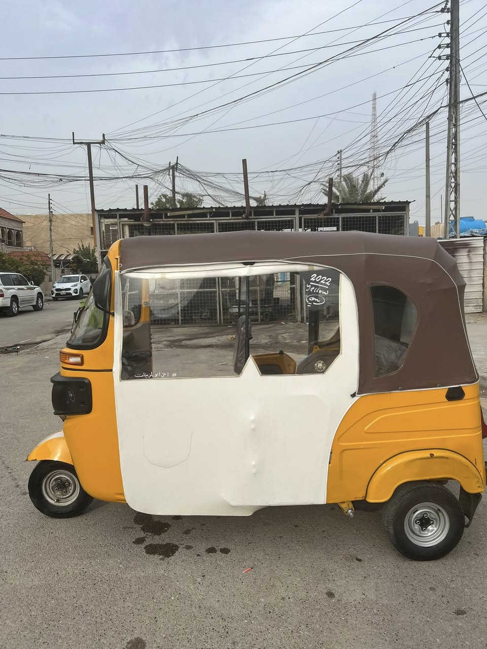 السلام عليكم تكتك للبيع موديل 22 باسمي التكتك لا صبغ ولا معجون ماعده بيها طخه بالصفحه والدوس معمره مكاني بغداد البياع وهذه رقمي ***********
