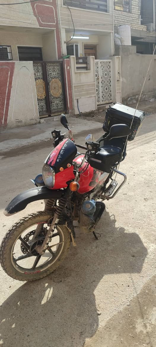 بوكسر للبيع م 21 دراجه بلادي محور بريك خلفي دسك يخبل تحوير درجه اولى ما غاسله احله من الصور من تنغسل مرقم كامل قديم سعر 2500 مكان حي البساتين تواصل ***********
