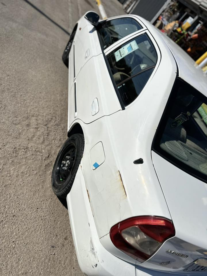 السلام عليكم فيرنا موديل 14 

كير عادي مكينه مجفته تجفيت جديد 

حداديه وصدر جديد تايرات زوج امامي جديد 

كهربائيات كلهه شغاله ماعدا كيلو متر 

تبريد ثلج وتدفئة شغاله سنتر لوك ريمونت

جام كهربائي شغال والسونار مرفق مع الصور 

السعر 78 وبيهه مجال بسيط سياره خير من الله وجاهزه المكان بغداد الغزاليه شارع الظغط 

الاستفسار الاتصال على الرقم *********** بي واتساب
