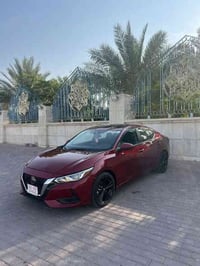 Nissan Sentra  SV Plus 2023  فتحه سقف ورادارات  السياره كلين بدون قطره...
