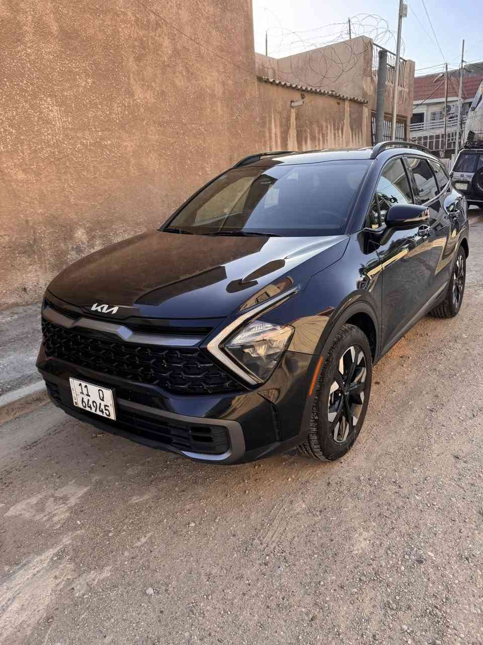 سبورتاج 2023 X-Line – حجم كبير
رقم بغداد

حادث سرقة دعامية أمامية وتم تبديلها أصلية بدون صبغ
صبغ باب الصدر والخلفي فقط

الممشى: 52 ألف ميل
(ماشية بأمريكا 35 ألف ميل)

مواصفات مختصرة:
بصمة • تشغيل عن بعد • محرك 2500
جلد كهرباء + تدفئة • تبريد قطعتين
شاشة ديجتل • رادار كامل • دبل 4×4
زينون • شحن لاسلكي • ويل 19

💰 السعر: 19,500 دولار أمريكي
يحتاجله فقط بوليش

📞 ***********7
📍 بغداد – حي الجامعة
