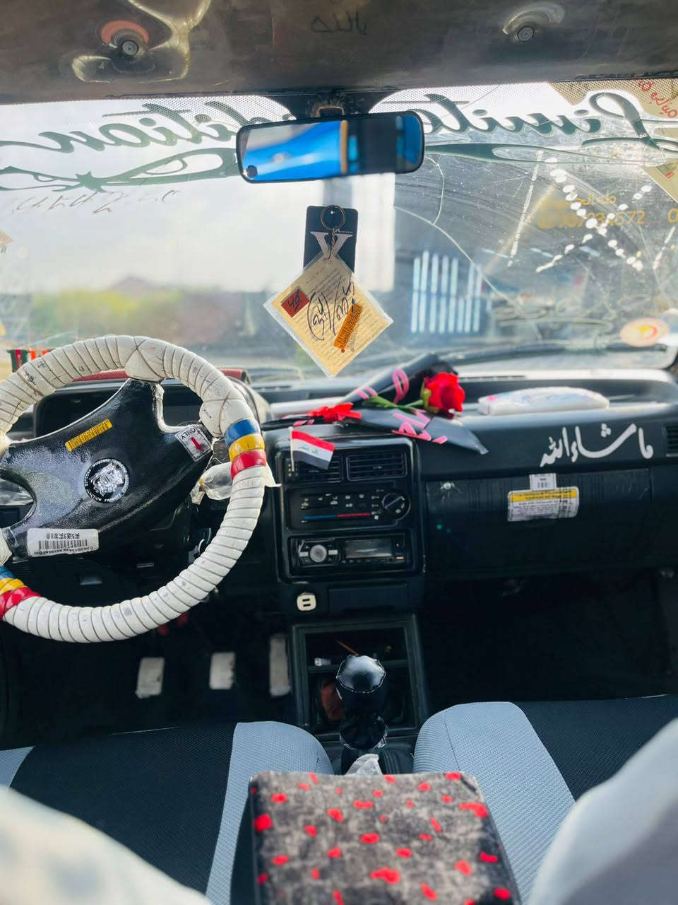 مكلف بالنشر
سايبة أجرة للبيع ٢٠١١
شرط التحويل 
غرامات صفر هئية ٢٠٠
مكينة و كير بشرط 
تبريد فقط غاز 
سيارة جاهزه للشغل 
*********** 
***********
