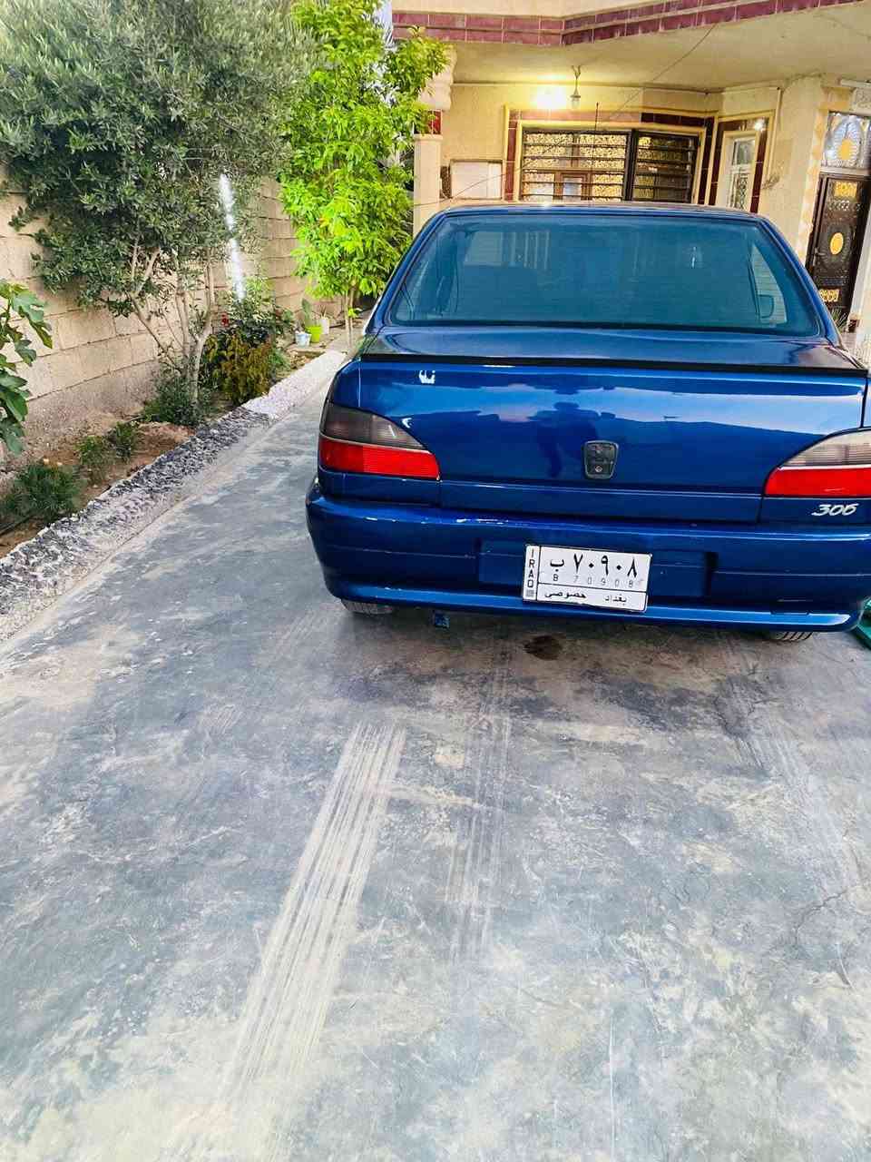 سلام عليكم بيجو لبيع 306 كير محرك شرط تايرات جديد تبريد ثلج صدر بدلته قبل سبوع شرط ما تسمع طبه  صبغ عام جماليه شرط لا طخه وله ضربه سياره جديده وحلو  تريد تحول تريد وكاله  اربع بطاين جلد  لايت جديد بكات جديد  سياره بيد شايب يخاف عليه اكثر من جهاله 😶 مكان سياره العلم اتصل ***********
