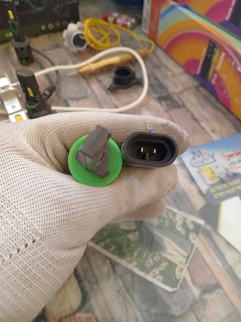 جميع الارقام شمسي دبل براد ملف نحاس براد داخلي شي مرتب وبلادي 880/h1/h11/9005/h7


**إذا كنت صاحب هذا الإعلان وتريد حذفه لأي سبب، رجاءا أرسل رسالة إلى الدعم الفني**