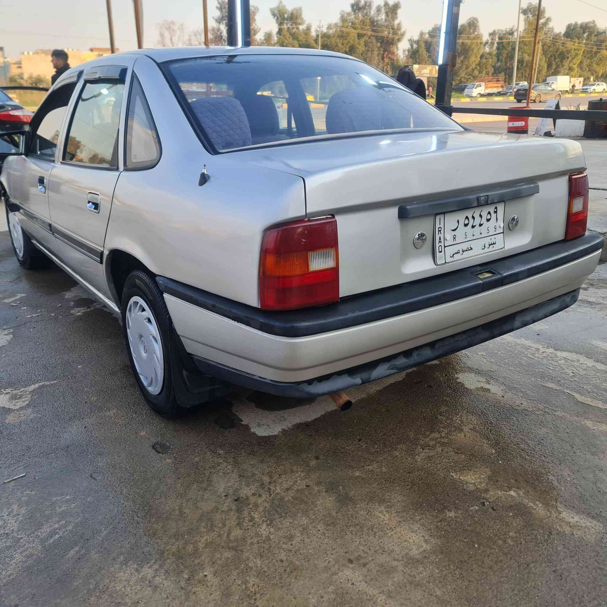 اوبل فكترا حجم ١٦ قايش عريض بور قفل مركزي موديل ٩٢ شرط التحويل مرشوشه جماليه وعند صوره قبل الصبغ السعر ٤٥ ***********
