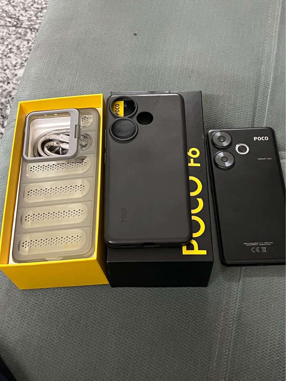 بوكو F6 لون اسود ذاكره 512 العشوائيه 12 المعالج سناب دراگون 8s Gen 3 جهاز جدا راقي نظيف جدا ملحقاته كامله عدا راس الشحن مكاني بغداد 
*********** بغداد, العراق
