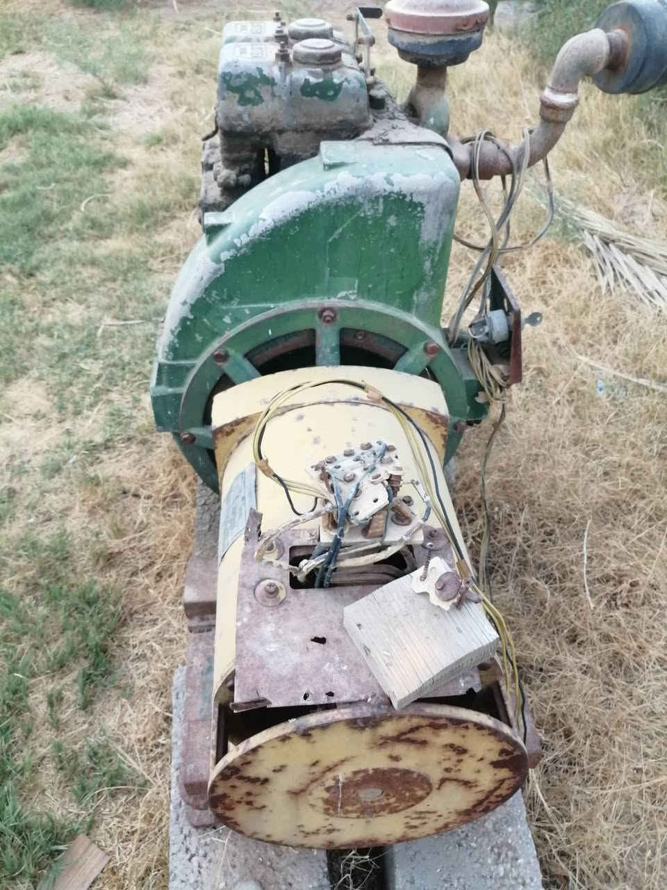 مولد لستر انگليزي راس التوليد صيني ١٠ كي في شغال السعر ٦٠٠ الف دينار وبيه مجال للشراي العنوان الرمادي للاتصال *********** بيه وات ساب
