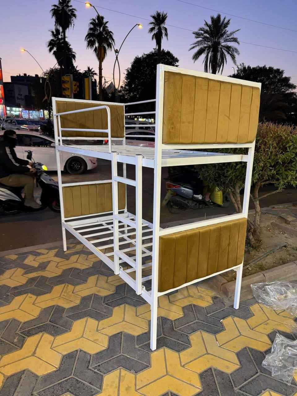 سرير حديد ابيض او اسود
سرير حديد طابقين 
سرير حديد ودوشمة طابقين
قياس 90 في 190 
او اي قياس حسب الطلب بغداد, العراق


**إذا كنت صاحب هذا الإعلان وتريد حذفه لأي سبب، رجاءا أرسل رسالة إلى الدعم الفني**