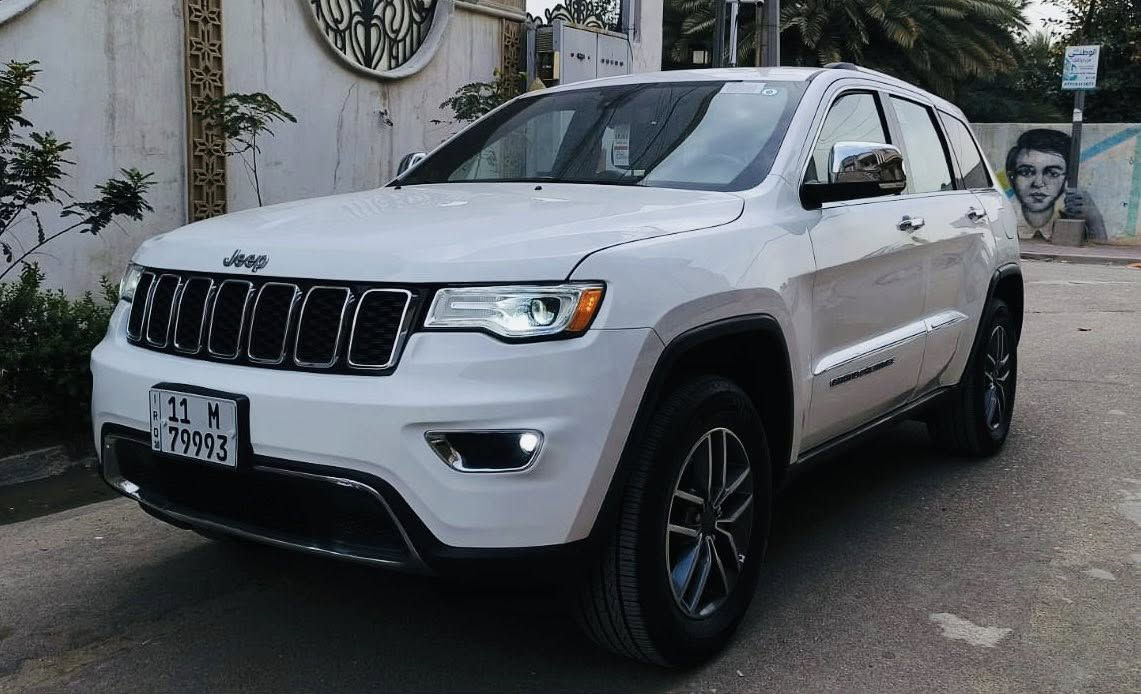 السلام عليكم
جيب 2020 لمتد فول مواصفات بنوراما 
الحادث باب سايق فقط 
ونفسه مصبوغه بدون تبديل 
وضع امريكه ماشيه 67 الف 

جديده بمعنه الكلمه مابيه اي نقص 
صور التقرير الحادث موجوده

السعر 240 ورقه 
رقمي ***********
