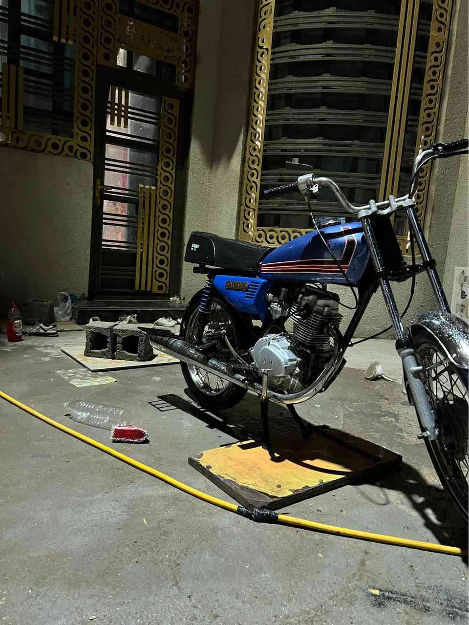 سلام و عليكم دراجه نامه البيع دوات مكفوله من لبوكا 
نضيفا محرك ما مفتوح دراجه حلوا دكت هندر و كاعدة 
سعر 375بيه مجال الشراي راسلني هاذ رقم 
ابي واتساب ***********علوان البصره ابو الخصيب البصرة, العراق
