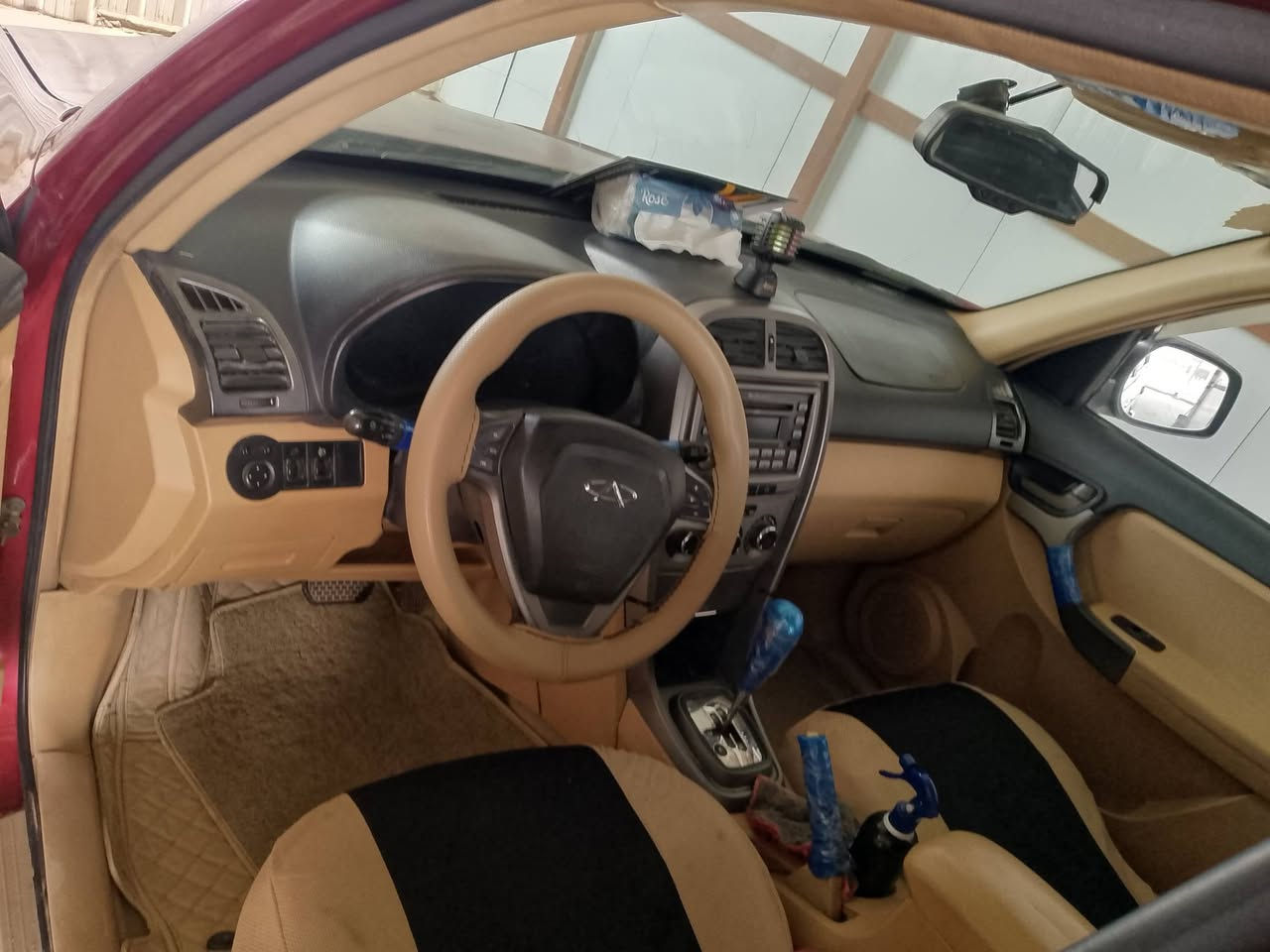 السلام عليكم
تيگو 2012 للبيع سيارة كفاله عامه عدة خشم الجاملغ بي صبح قليل وسونارهة موجود بلصور 
مكينه وگير مكفولات لا تنقيص ولا تبخير سيارة جاهزة من كلشي تخم تاير جديد سيارة خير من الله 
السعر ب47 وبيهة مجال 
مكاني واسط قضاء العزيزيه 
***********
