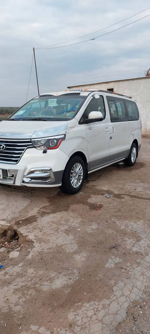 السلام عليكم
استاركس موديل 2020 للبيع مفتوح مكفوله كفاله عامه رقم بغداد باسمي السعر 280 للتواصل***********
