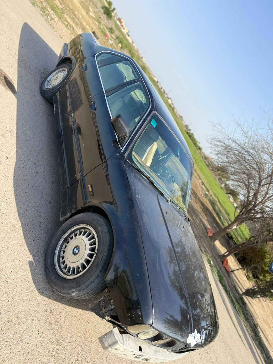 سلام عليكم بي ام 1992//  رقم بغداد تحويل535 صل كير محرك انضاف صدر 70بل100كهبرايات كشنات كهربائي سيارع تعمير سعر د20قفل***********
