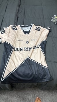 متوفر هيج قطع الكميه خير من الله سعر القطعه١٠٠٠ جديد بجيسه مو باله توص...