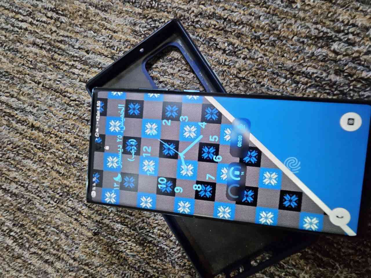 السلام عليكم اس ٢٢الترا شرق أوسط خطين ذاكره ٢٥٦ امبدل شاشه درجه اولى صيني لبيع او للمراوس لاستفسار ***********
