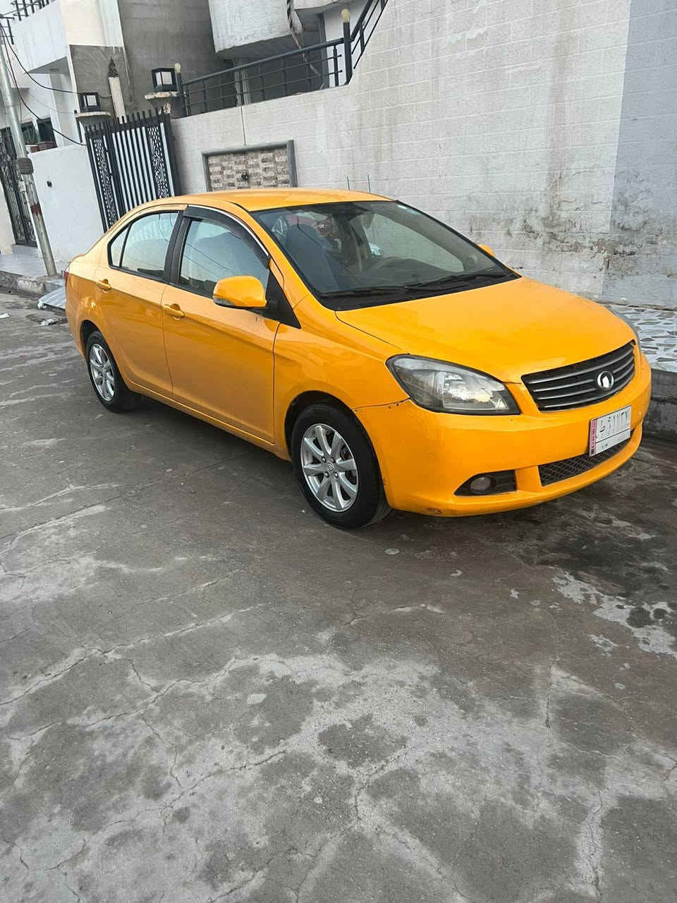 سلام عليكم
كريت ويل 2011 رقم بغداد أجرة مشروع وطني 
لغاية 2029 دفتر بانزين محرك بلادي شرط تبريد وتدفئة
سيارة كلين مكفوله اي نقص ما بيها  مكاني كركوك 
سعر 54
للاستفسار ***********
