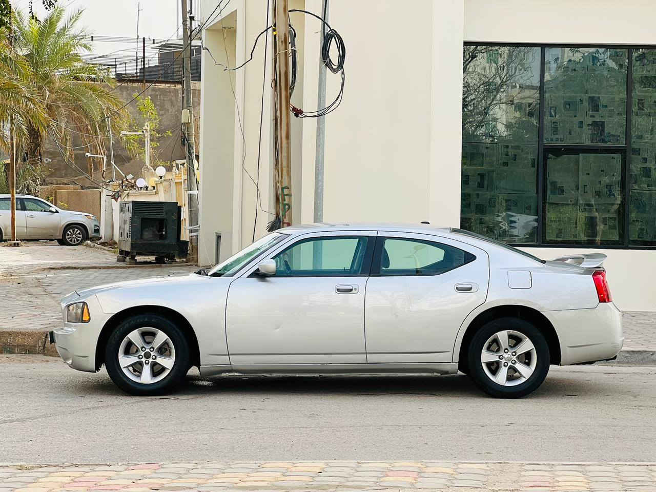 دوج جارجر مديل 2009 سعر 98 وبيه مجال للاستفسار الاتصال *********** وارد  مريكي جاملغ ونص باب بدون دواخل ولباقي كفاله عامه مواصفات كشنات كهربائي قطعتين تبريد مثبت سرعه مانع نزلاق حساسات خلفيه شاشه يباد كامره دواره مري كهربائي مكينه سته 6سلندر 3500مكينه وكير مكفولات حداديه جديدهه تخم تاير جديد تبريد شغال ثلج رقم اربيل تحويل وكاله مضمونه سنويه لل 29 رقم نكليزي سياره جديده وجاهزه مكان سياره كربلاء كربلاء, العراق
