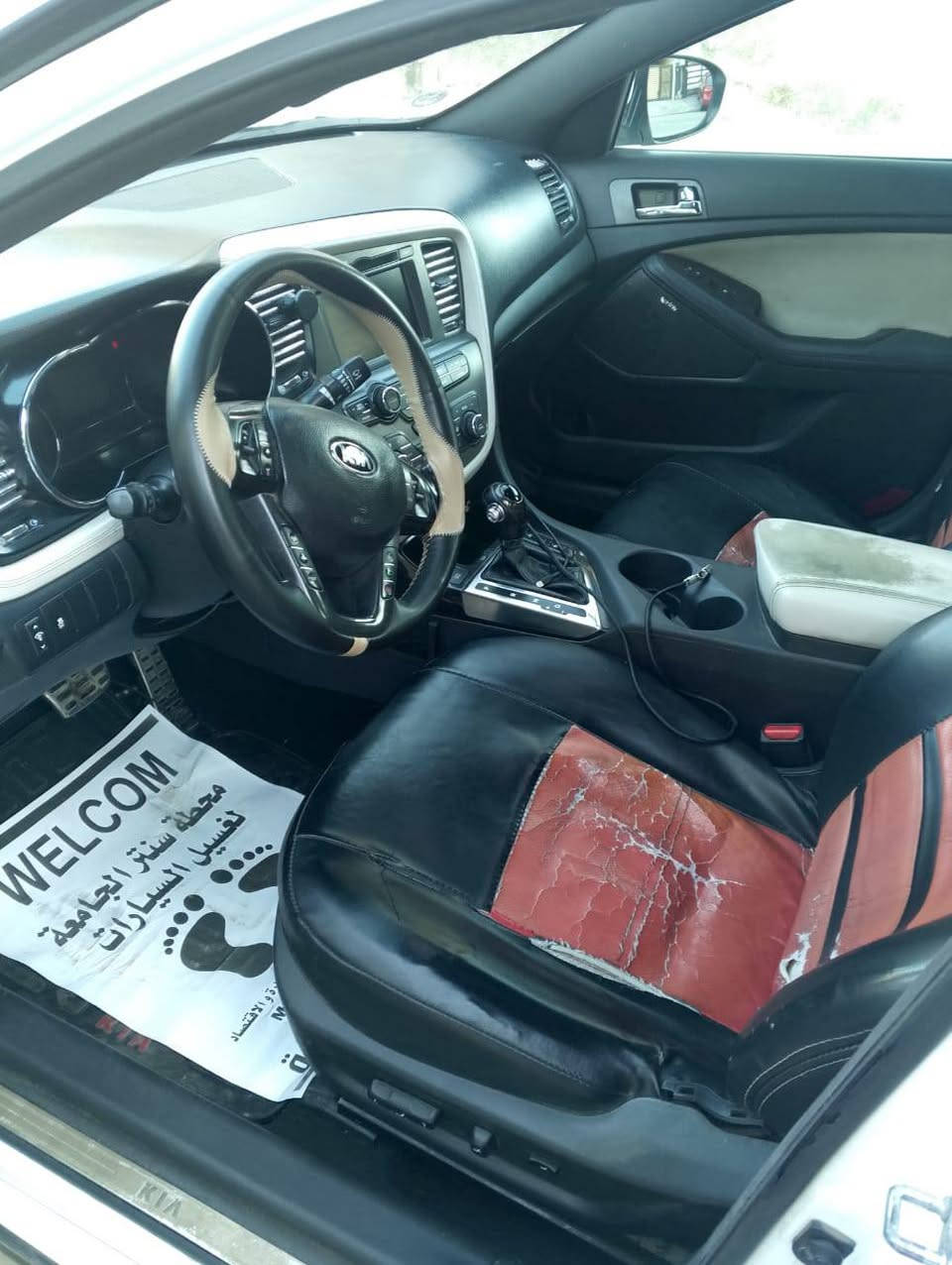 كيا اوبتيما امريكي  موديل ٢٠١٣  فول مواصفات SXL
محرك 2000 تيربو gdi ماشيه 124 الف ميل بانوراما فتحه لو ابيض صدفي 

كير ست نمر 

شفتات استيرن تحكم قيادة 

ثلاث وضعيات قيادة 

بصمه هاند بريك 

بصمه تشغيل 

بصمه أوتو هولد

مري شفط +أشاير مري 

تدفئه قطعتين

تدفئه تبريد كشنات

سماعات انفنتي 

كراسي امامي كهرباء قيادة خزن ميموري كهربائي 

ويل حجم ١٨ كروم 

صدر امامي خلفي مع تخم تاير مع بطاريه قبل فتره مبدل 

بيها كم قطعه صبغ وبيها بدايه تكشير ابيع حزام

بغداد تقاطع درويش _ كفائات السيديه 

السعر 106$ مكلف بالنشر خابر عالرقم 

078-288-31675 بغداد, العراق


**إذا كنت صاحب هذا الإعلان وتريد حذفه لأي سبب، رجاءا أرسل رسالة إلى الدعم الفني**