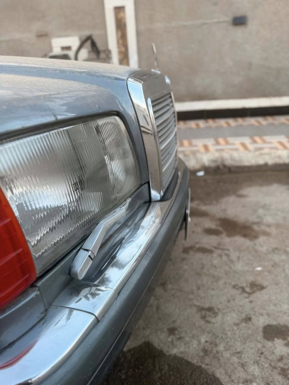 السلام عليكم للبيع فقط 1991 300se
رقم بغداد باب قصير باسمي كير محرك بلاد السياره فول مواصفات مكفوله فقط صبغ للجمالية جاهزه بدون نواقص حداديه تبريد تخم تاير كهربائيات كلهن بشرط مكاني ديالى او بغداد السعر 95$ وبيه مجال بسيط 
***********
***********
