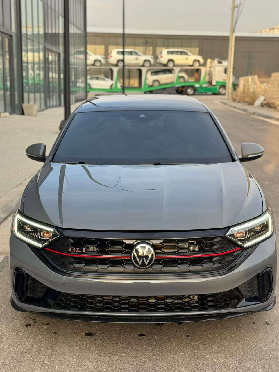 2024 Volkswagen Jetta Gli 2.OT Autobahn
فول 1/1 
ماشيه 16 الف ميل 
الضرر باب خلفي مبدل ببلادي و الصبغ موضح بلسونار 
صور الحادث بلمنشور 
السياره بدرن رقم تترقم شمالي فقط 
العنوان السليمانيه 
سعر 220$ بدون رقم 
***********
