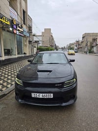 للبيع او مراوس حسب القناعه جارجر 2019 جيتي حادثهه بنيد فقط وتصليح بسيط...