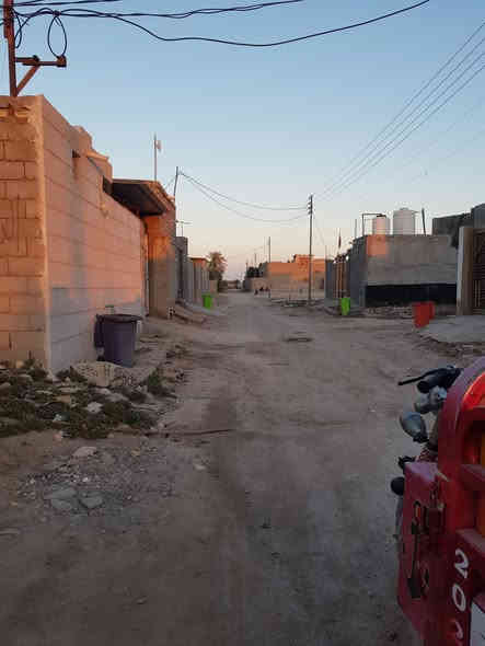 📌 قطعة أرض للبيع – الهوير الشمالي / حي الفصله
للبيع قطعة أرض بمواصفات ممتازة وبموقع مميز:

• المساحة: طول 25 متر × عرض 11 متر

• النوع: طابو زراعي ومشمولة بالطابو الصرف

• الحالة: أرض مدفونة ومحدولة جاهزة للبناء

• الموقع: الهوير الشمالي – حي الفصله

• الخدمات: تتوفر جميع الخدمات، ماء وكهرباء

• الشارع: شارع عريض ومبلط
رقمي ***********
