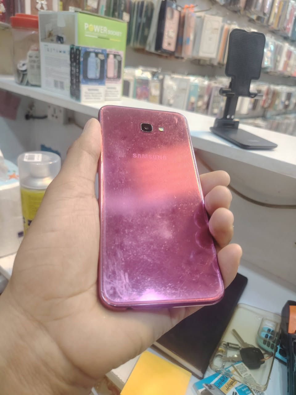 @مركز البارون للموبايل
موبايلات مستخدمه 
1.جهاز سامسونك +j4  
2.جهاز سامسونك A20s
3.جهاز سامسونك A23
4.جهاز هواوي y9برايم
5.انفنكس هوت 60i
الاسعار خاص


**إذا كنت صاحب هذا الإعلان وتريد حذفه لأي سبب، رجاءا أرسل رسالة إلى الدعم الفني**