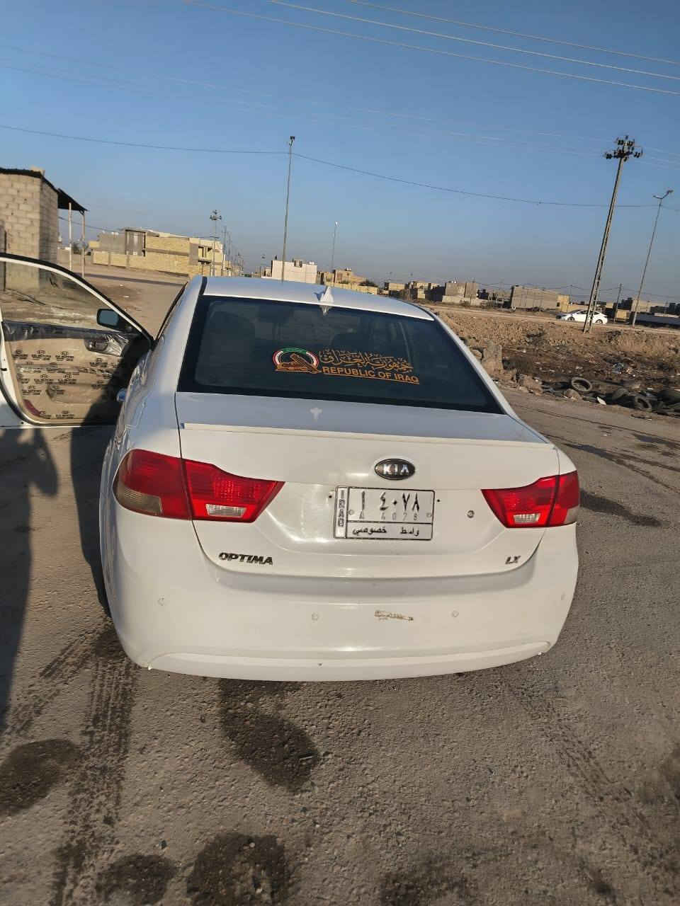 سياره لبيع  اوبتمه 2009 مكفوله كفاله عامه حداديه مكفوله محرك مكفول السعر 130وبيها مجال لطيبين *********** مكلف بل نشر
