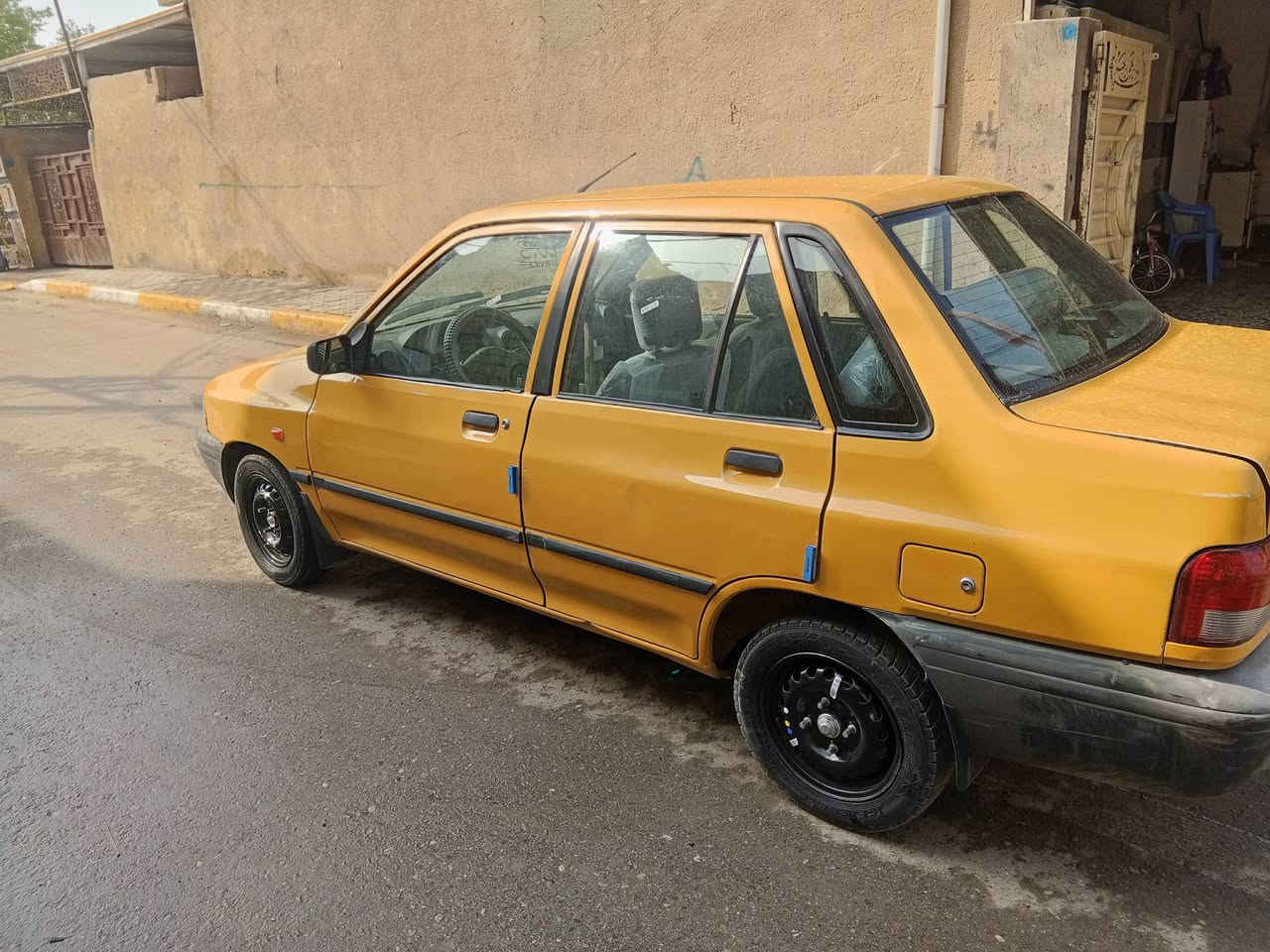 السلام عليكم سايبه موديل ,,,13,,,كير مكينه شواصي كهربائيات حداديه امامي خلفي لكهن مكفولات،، بيه صبغ جاملغ امامي ليسره مال لسايق ولباقي لاضربه ولا صبغ السعر،،،، 32 وبيه مجال بصيط. المكان بغداد الشعب الغرير ***********
