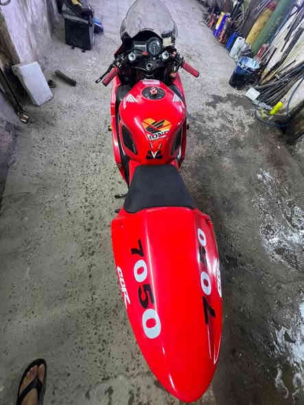 سلام عليكم 
دراجه race اكرر race 

دخول جديد يابان 

اوراقها دخول كامله مطابقه 100٪

دراجه بدون سويج لان مال race 

على وضعها مال دخول 

دبل راديتر 

مروحه بلاد 

كفرات ٣ قطع ألياف 

تاير جلاتين 

شلعه ومعدل يخبل 

عنوان بغداد البياع 

السعر 26 وبي مجال 

 ------------------------

*********** واتساب واتصال 

-------------------------

*********** اتصال بغداد
