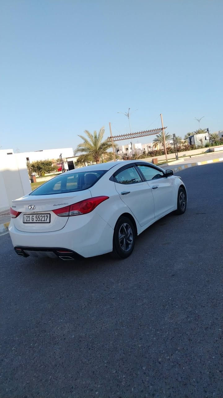 السلام عليكم للبيع النتره موديل 2012 هزه وسنويه جديد ضرر باب خلفي  سعر 105وبيها مجال مكان  تكريت ***********
