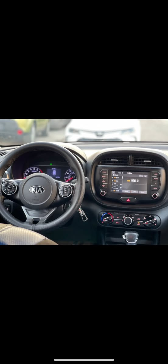 لسلام عليكم
صول 2020 رقم اربيل
كلين بدون حادث حتىً دعاميات بلاديه بدون صبغ (بارد شبر بالجاملغ)
مواصفات  اكس لاين
تو كلار
توقف ذاتي
رادار امامي
رادار جانبي 
مثبت سرعه
شاشة كبيره
كامره دوارة
كار بلي
تحكم ستيرن
ماشيه 48 mi
سيارة جديده وماتتقارن بالسياره بيه حادث
  
السعر 147 
***********
