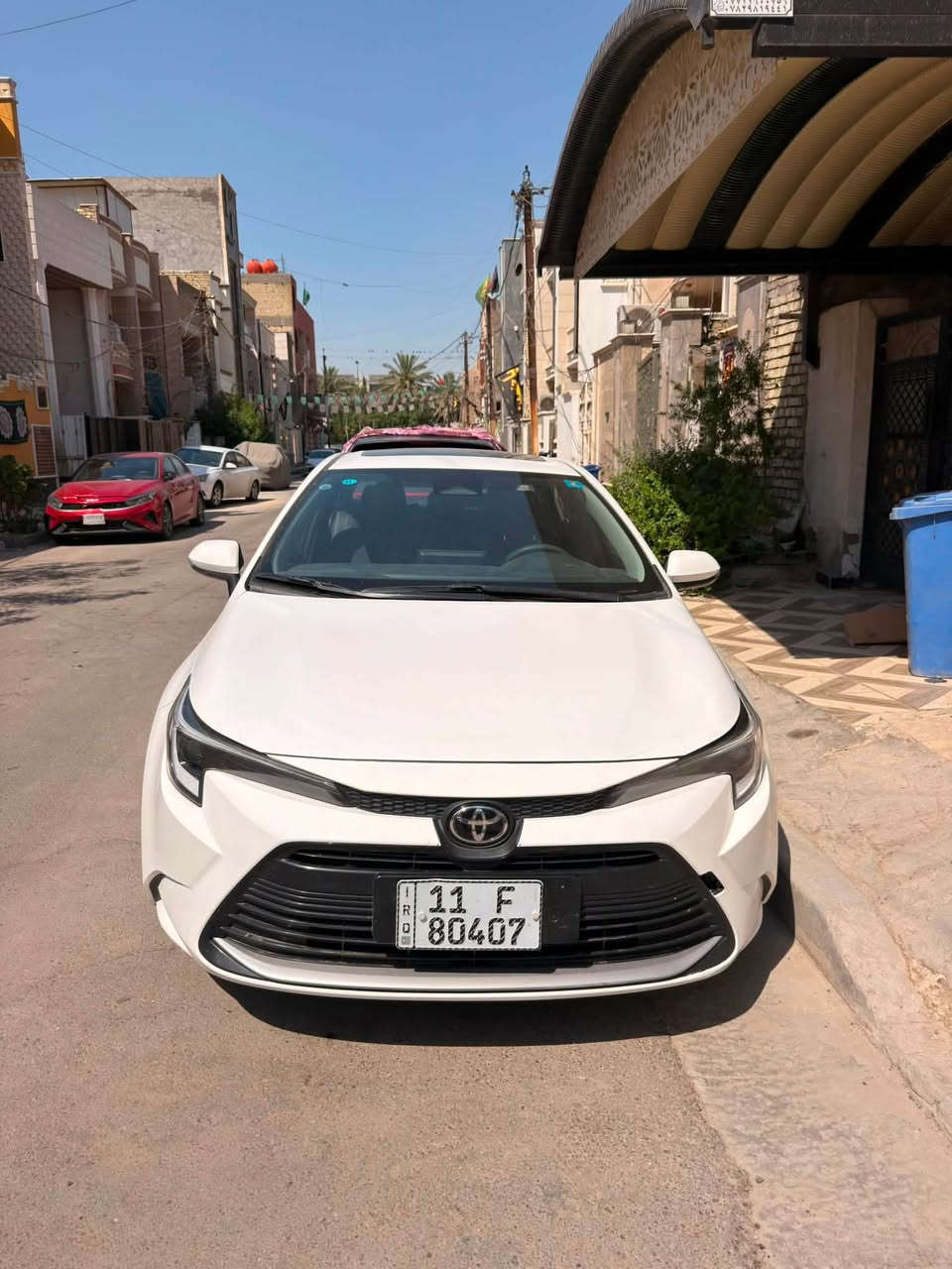 السلام عليكم للبيع كورلا موديل ٢٥ ماشية ٣٨ الف حقيقي بدون صبغ فقط بارد مكان واحد في الجنطة محدد باللون الاحمر ورصعة صغيرة محددة ايضاً داخل مخمل فتحة بصمة رادار وباقي المواصفات المعروفة السعر ١٤٨$ سعر مناسب مال واحد يريد يبيع مكاني بغداد ***********
